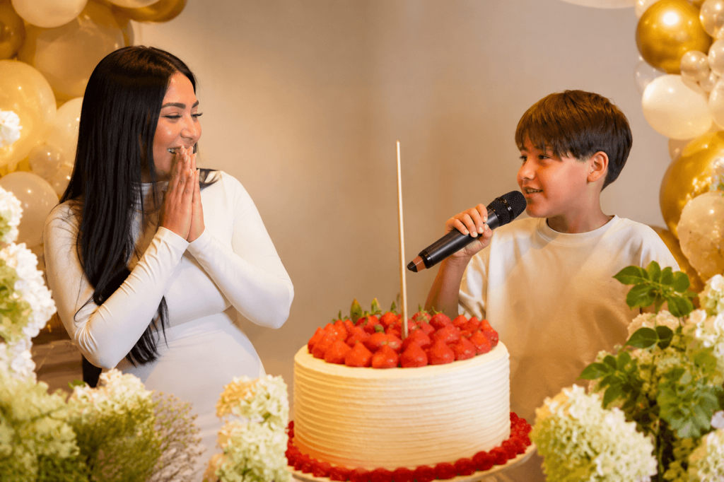 Filho de Simaria surpreende com pedido inusitado durante aniversário da cantora