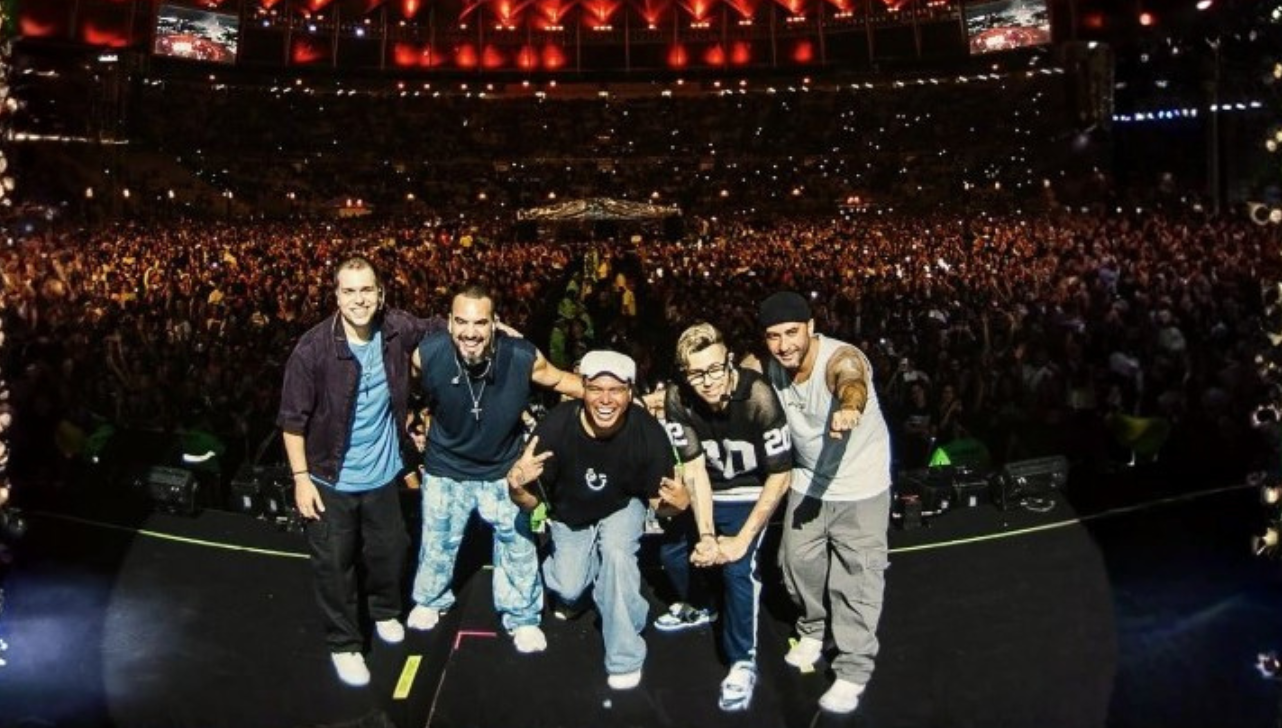 Sorriso Maroto faz show histórico no Maracanã e recebe carinho do público