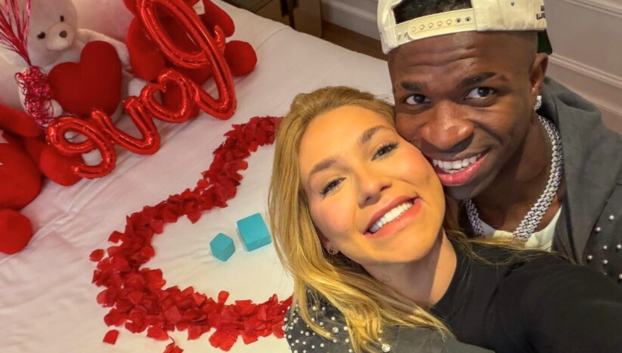 Virginia Fonseca e Vini Jr assumem namoro e publicam foto juntos